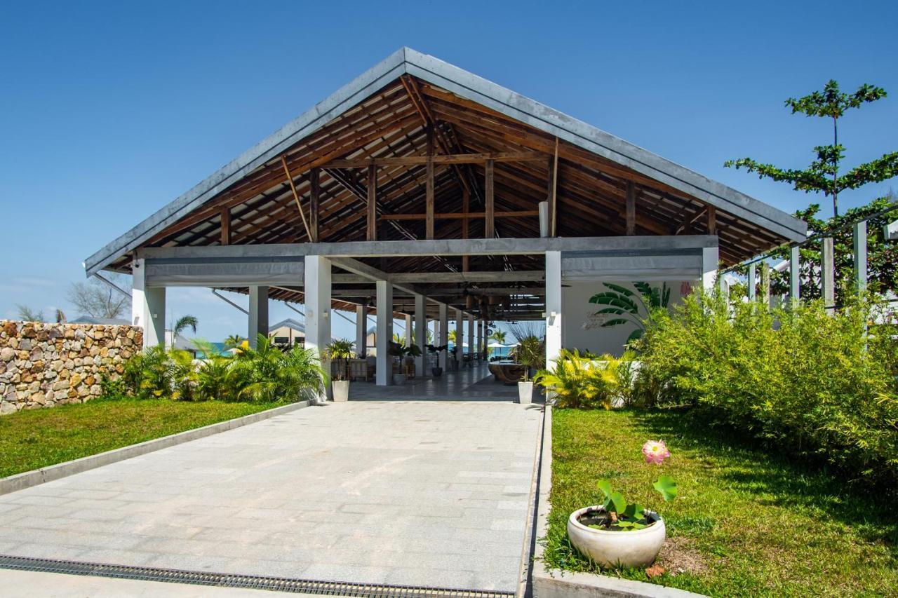 You&Me Resort Pagoda Beach Екстер'єр фото