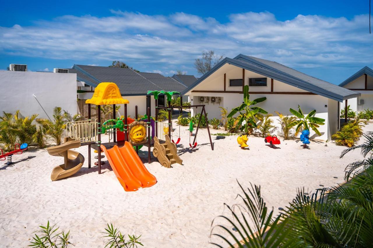 You&Me Resort Pagoda Beach Екстер'єр фото