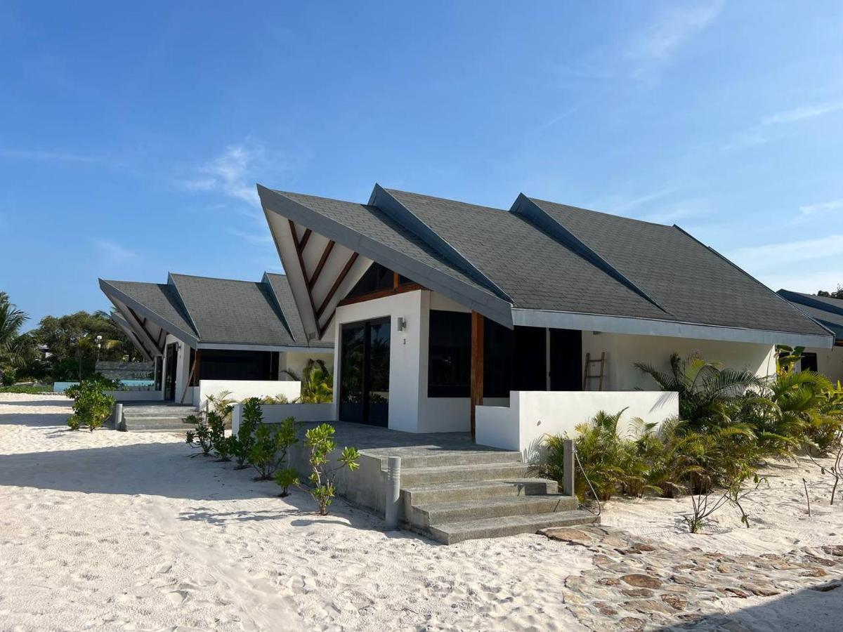 You&Me Resort Pagoda Beach Екстер'єр фото